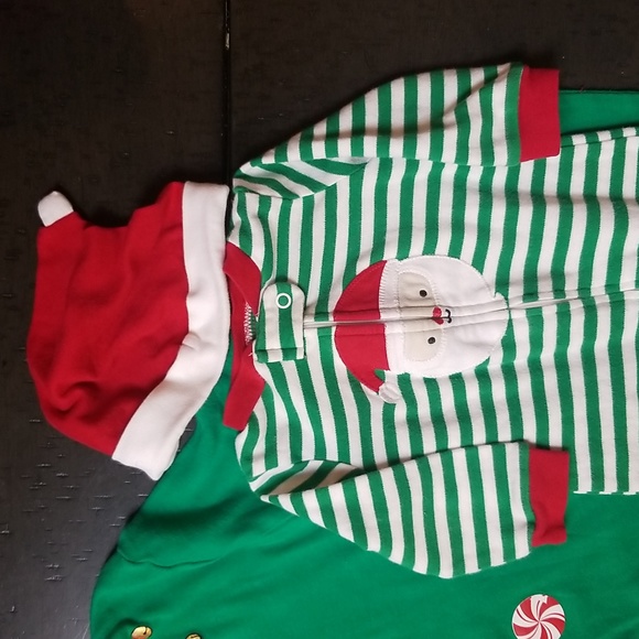 Matching Family Pajamas - Picture 2 of 5